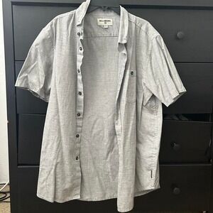 Billabong grey button up shirt Size M
